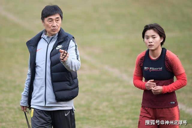 武圣不满麦迪关于科比的如果论，称麦迪队友姚明也很强